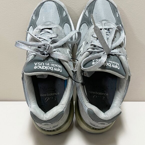 New Balance Women's 993 Heritage Size 9.5 Wide 2E Made in USA Grey WR993GL - Picture 3 of 7